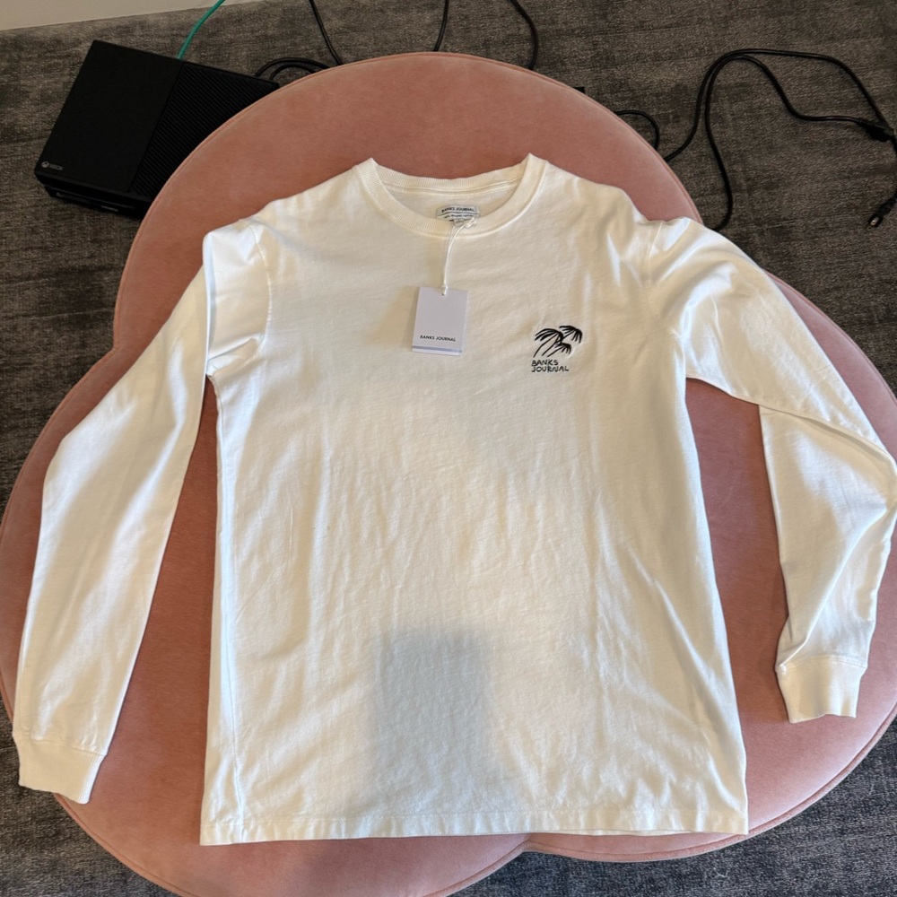 Banks journey long sleeve off White Long Shirt